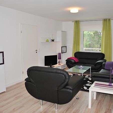 Ferienwohnung Direkt In ザスニッツ 部屋 写真